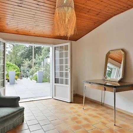 Villa Maritime Between And Forest