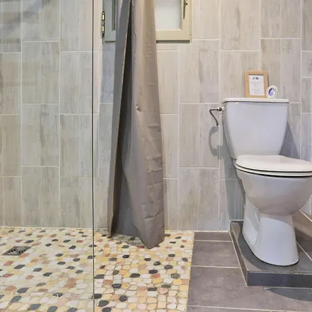 Maritime Between And Forest * Longeville-sur-Mer