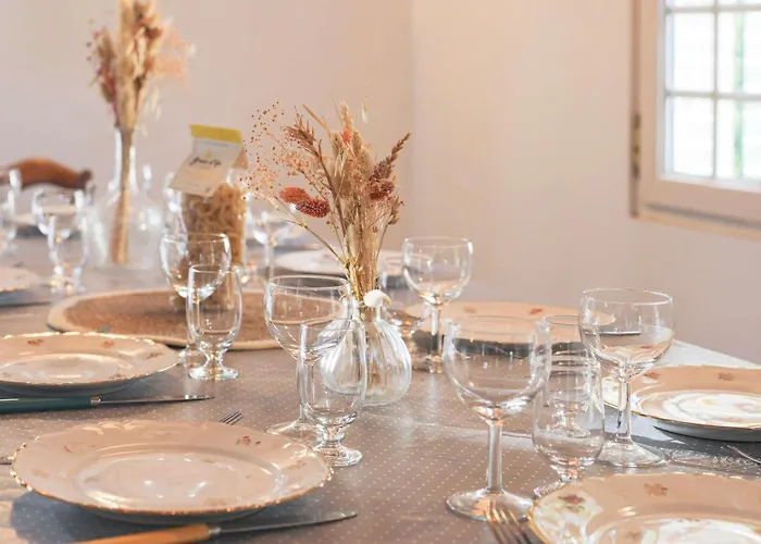 Maritime Between And Forest Willa *