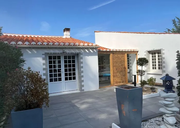 Maritime Between And Forest Willa Longeville-sur-Mer