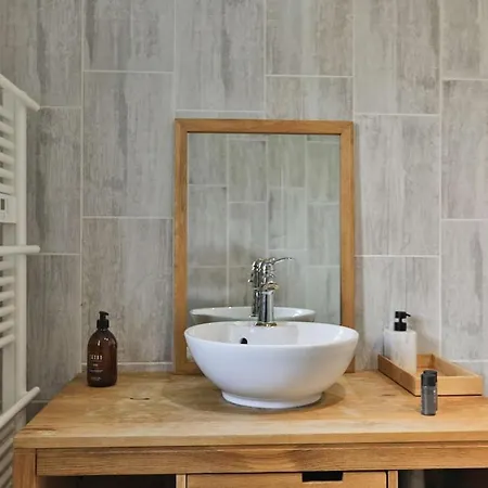 Maritime Between And Forest 빌라