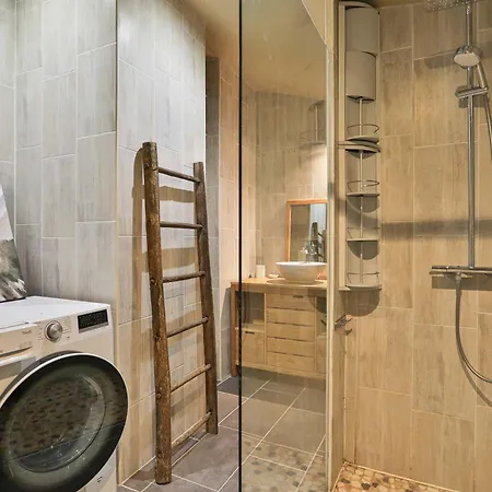 빌라 Maritime Between And Forest